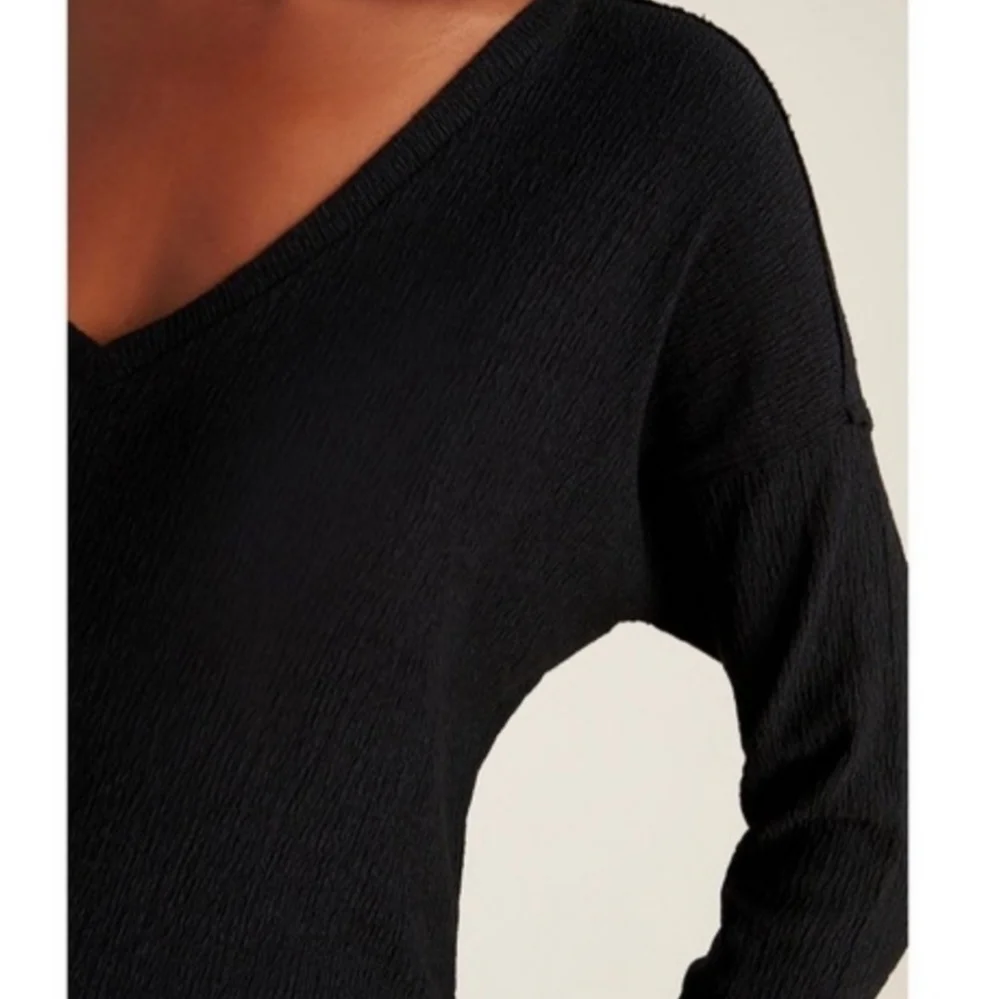 Anthropologie Brand New Textured Black Ling sleeve Top. XL. NWT! - Picture 4 of 15